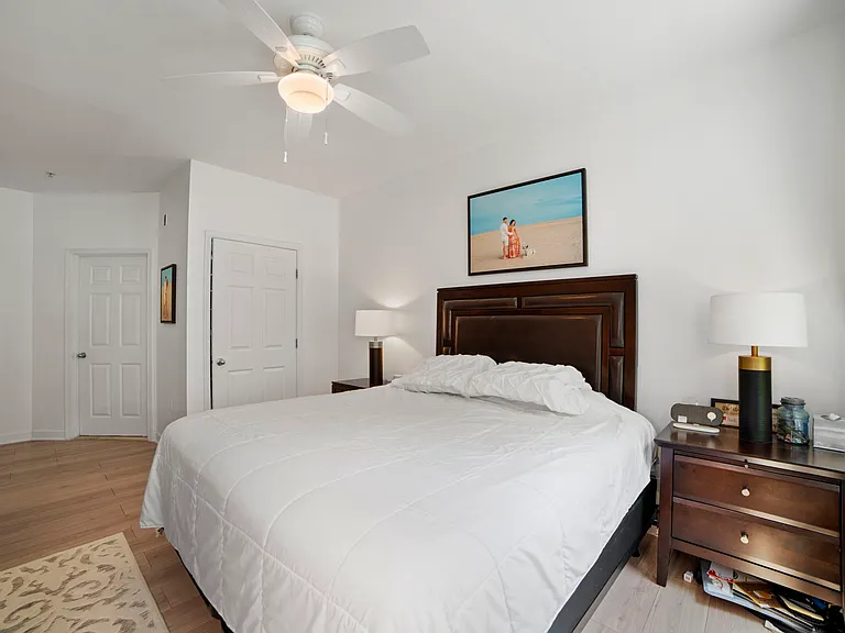 2055 26th St S #5-B06 — Photo 13