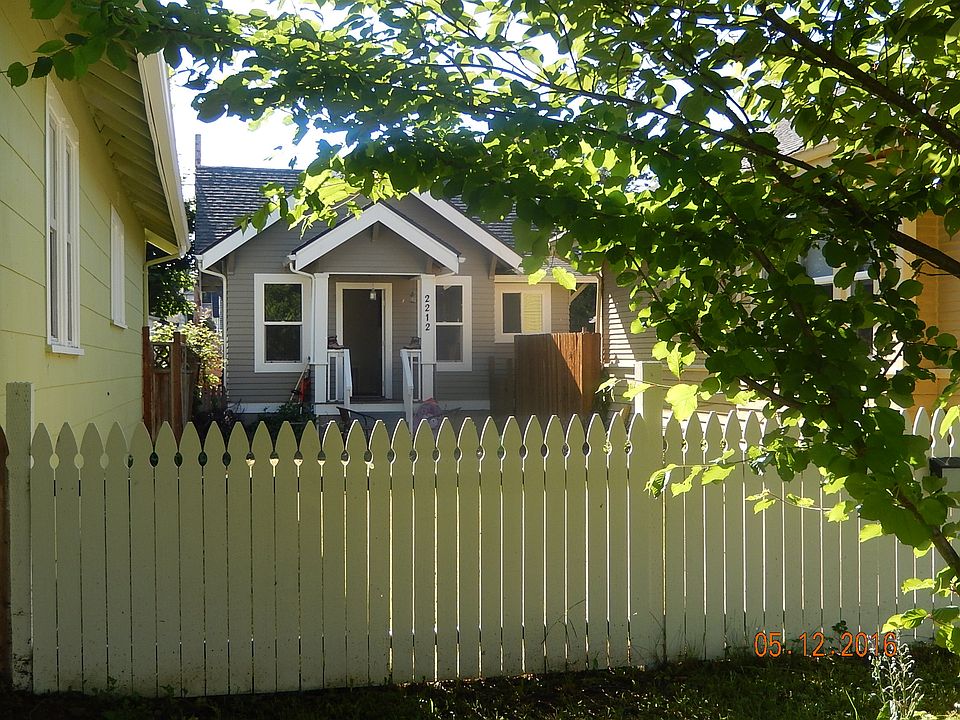 1st image of 2212 Lombard Ave