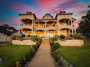 204 Pinnacle Club Pl, Mabank, TX 75156