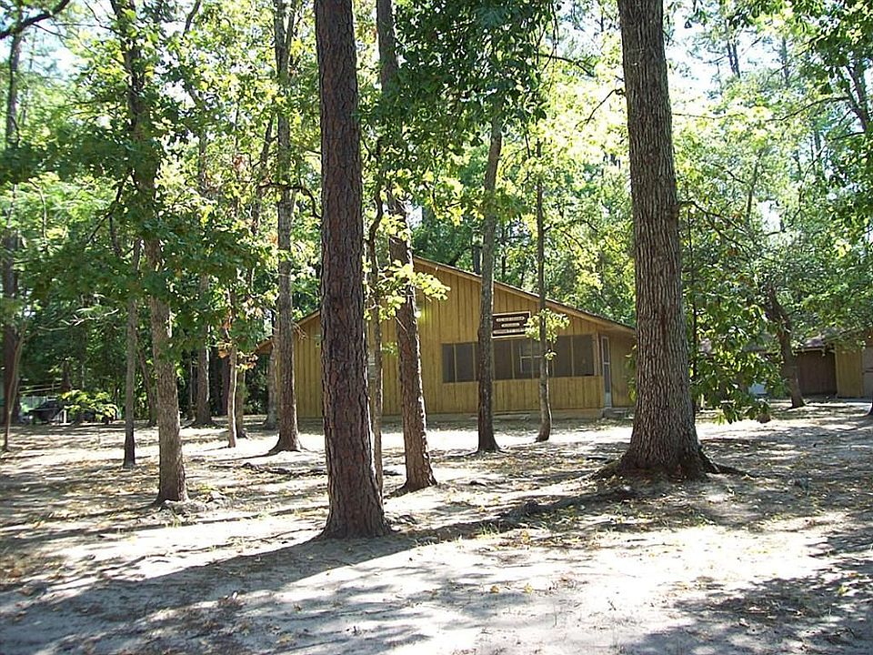 1st image of 15786 Forest Dr