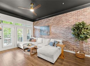 812 Creek View Ln, Roswell, GA 30075