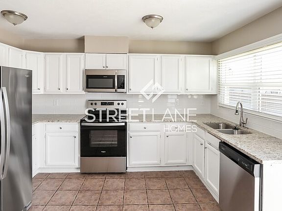 4th image of 6510 Alta Oaks Dr