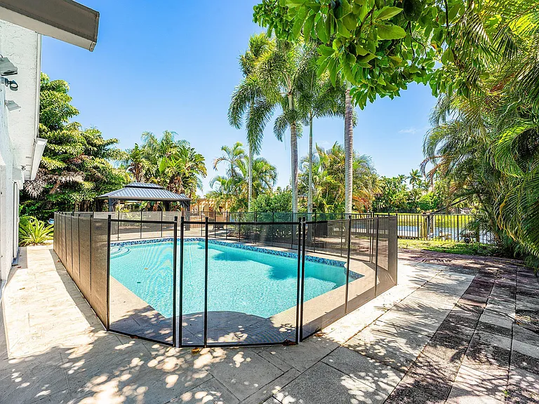1402 Cormorant Rd — Photo 30