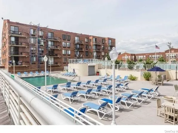 750 W Broadway, Long Beach, NY