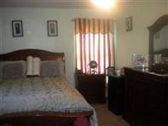 4th image of 11 Clearview Dr