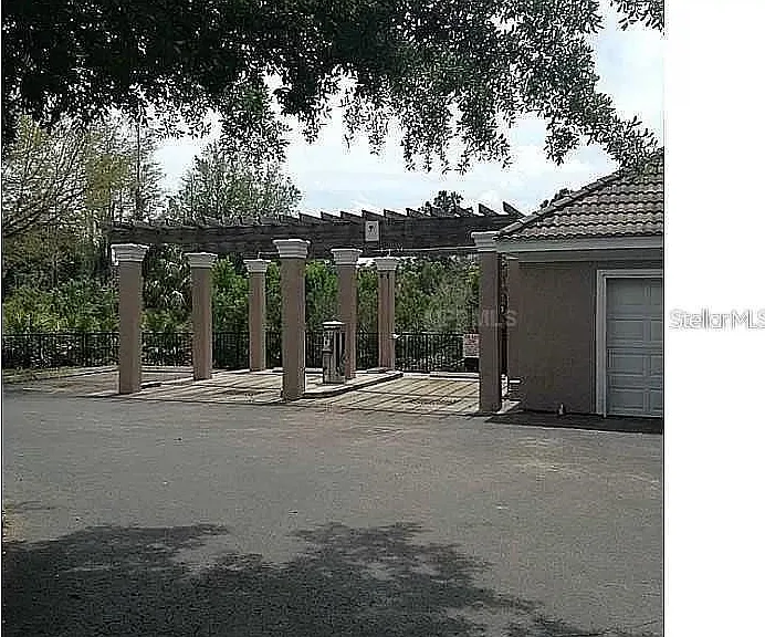 17909 Villa Creek Dr — Photo 3