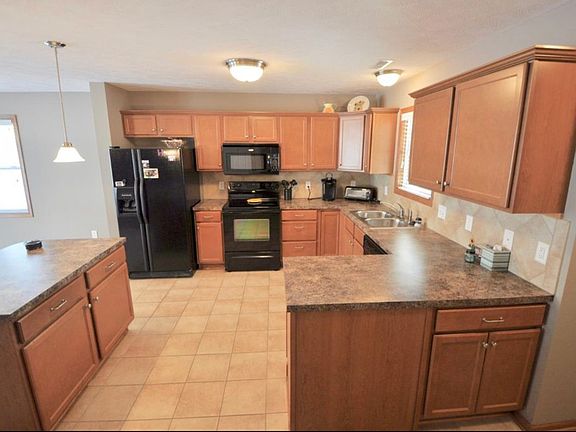 2nd image of 3512 Osullivan Rd