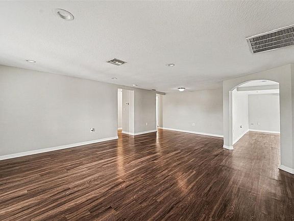 5th image of 7612 DALE DRIVE
