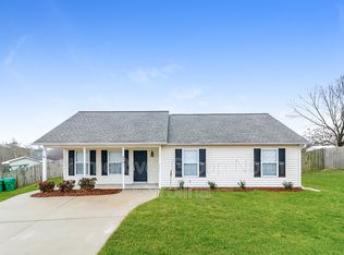 2461 Aston Ct, High Point, NC 27265