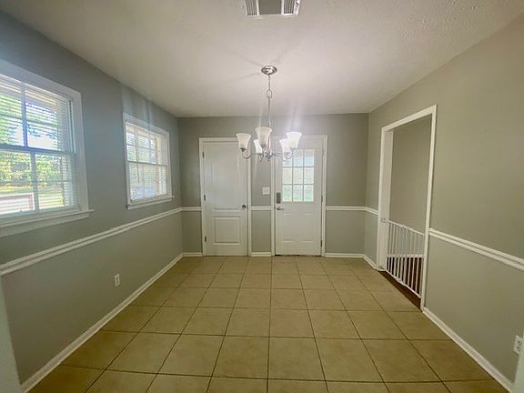 5th image of 30 Eason Dr