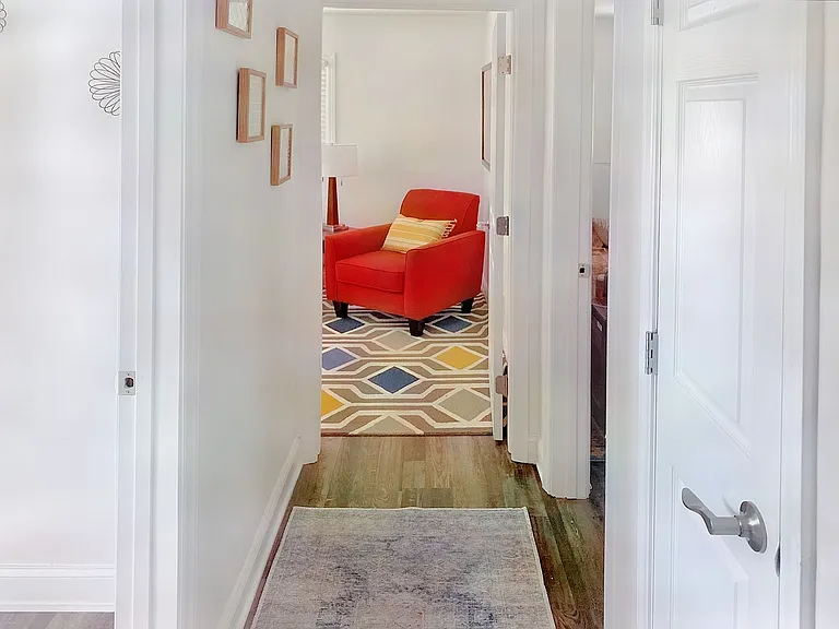 2479 Julia Ave — Photo 36