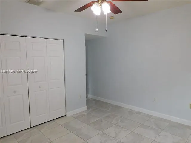 4 bed, 3.5 bath, 3098 sqft, $4,000 — Photo 3