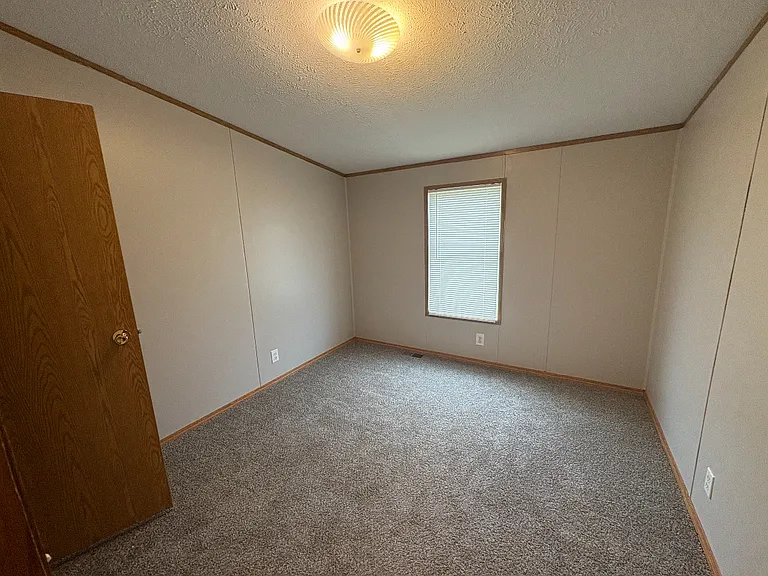 8301 Canyon Trl — Photo 6