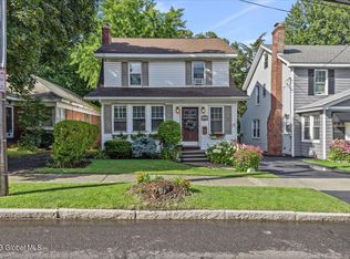 65 Amsterdam Ave, Menands, NY 12204