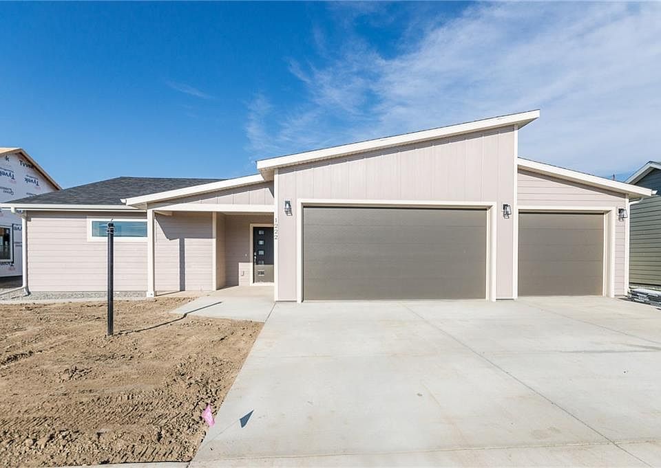 1st image of 1222 Daylight Ln