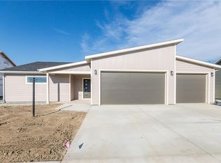 1222 Daylight Ln, Billings, MT 59106