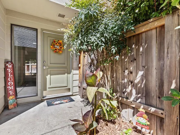 750 Lincoln Rd APT 82, Yuba City, CA 95991