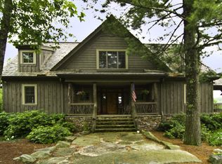 421 Spencer Ln, Lake Toxaway, NC 28747