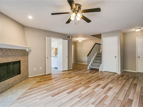 2nd image of 333 Melrose Dr APT 17A