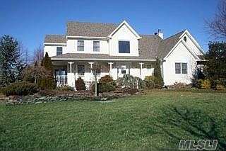 1st image of 900 Harvest Ln