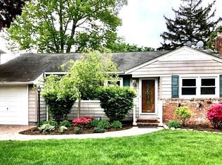 3466 Bunker Ave, Wantagh, NY 11793