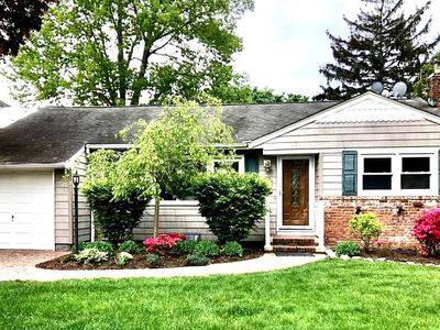 3466 Bunker Ave, Wantagh, NY, 11793