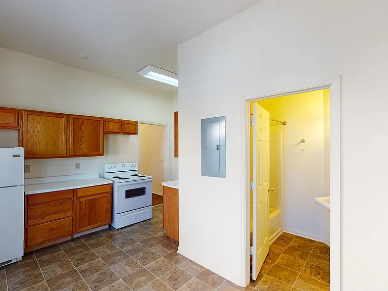 2215 Washington Ave #2 — Photo 12