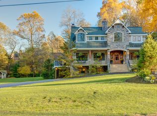 1057 Vista Dr, Mc Lean, VA 22102