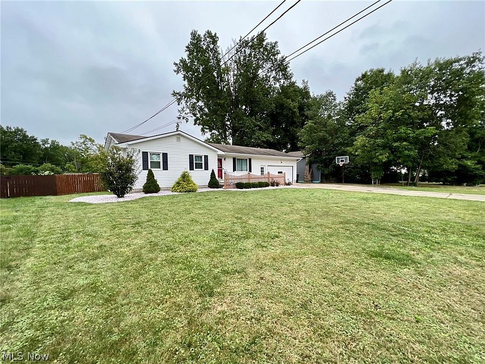 2351 Oak Trace St, Youngstown, OH 44515 Zillow