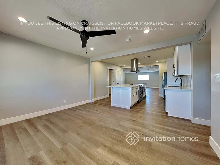 856 E 9th Ave — Photo 4