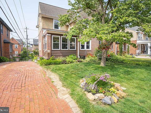 5th image of 2128 Biddle St