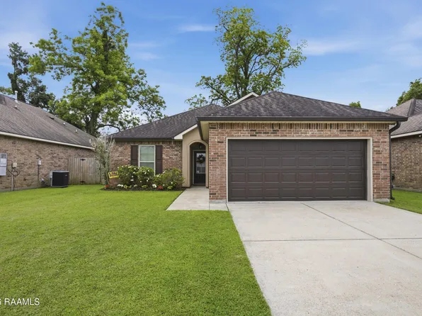 211 Moss Bluff Dr, Lafayette, LA 70507