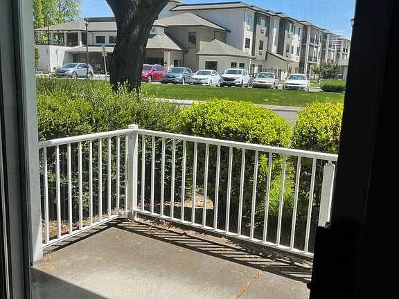 2nd image of 2101 Poplar Dr Unit 80