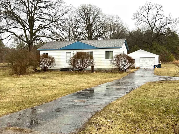 7092 N Irish Rd, Otisville, MI 48463