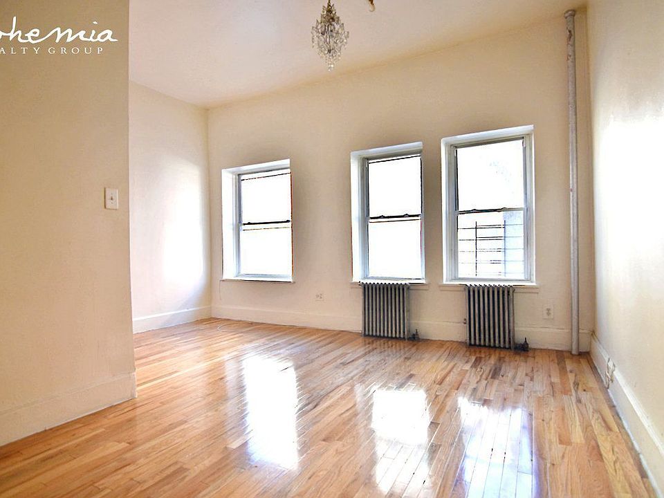 2nd image of 204 W 132nd St APT 2F