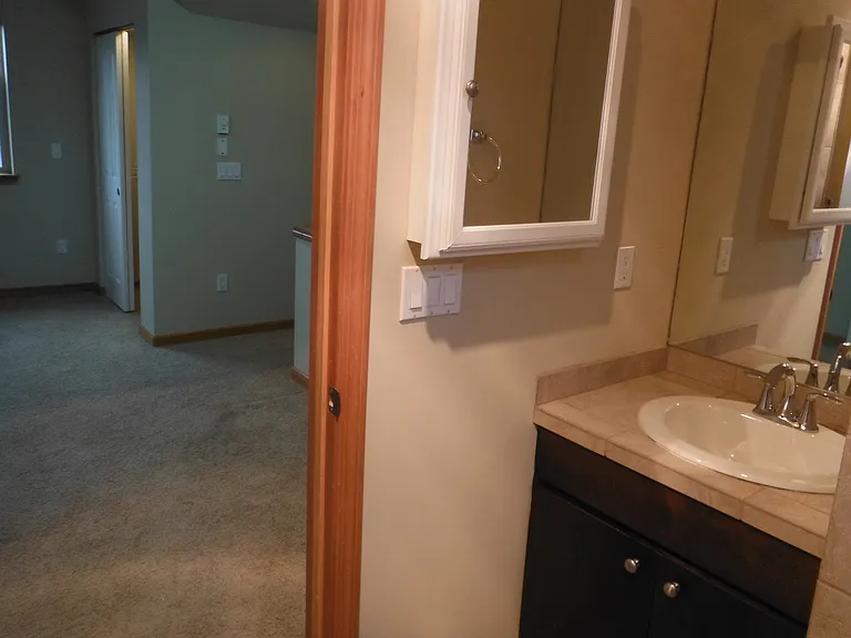 4218A 7th Ave NE — Photo 14