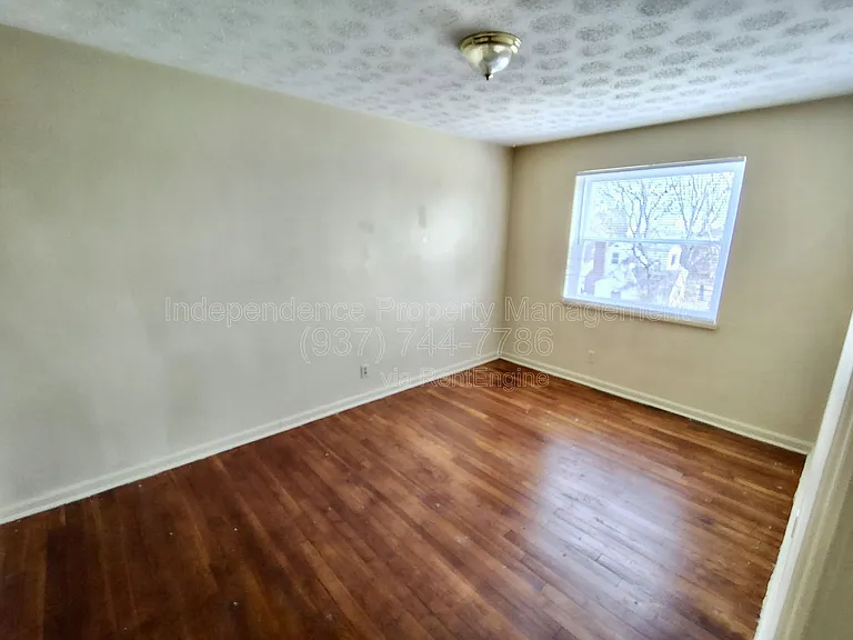 4278 Catalpa Dr #4 — Photo 8