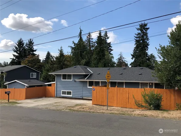 10603 56th Avenue S, Seattle, WA 98178
