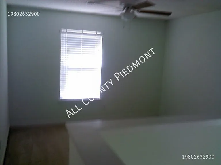 1936 Eigth St — Photo 14
