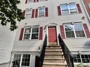157 W Market St, Newark, NJ 07103