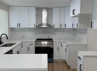 164A Kalmia Plz, Monroe Township, NJ 08831