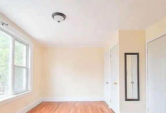 5th image of 421 E 3rd St #1