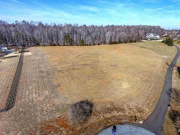 3rd image of 0 Littleleaf Ln #E-6