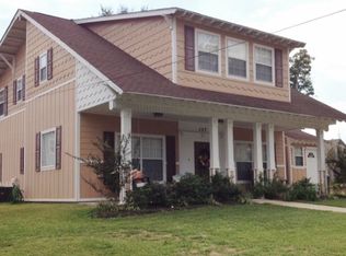 107 E North St, Leesville, LA 71446