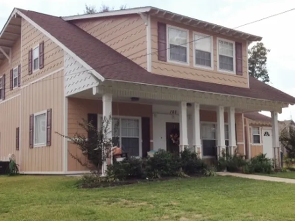 107 E North St, Leesville, LA 71446