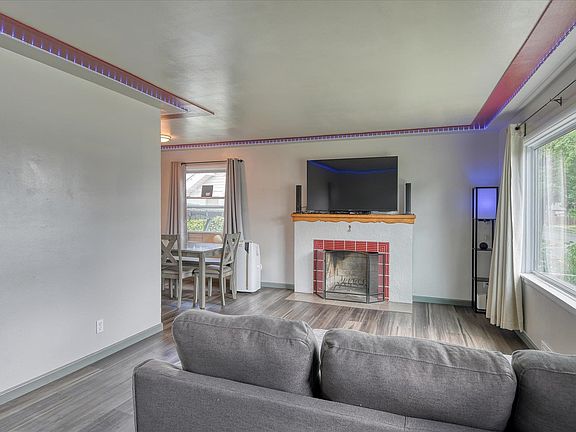 3rd image of 408 W Gordon Ave