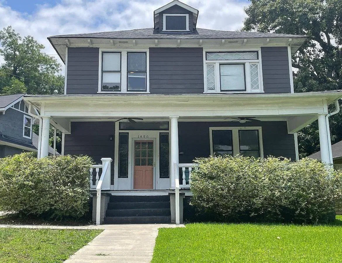 1492 S Gordon St — Photo 1