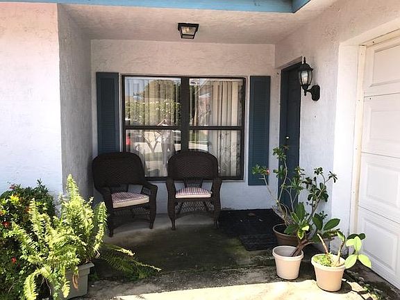 3rd image of 5966 Lincoln Cir W