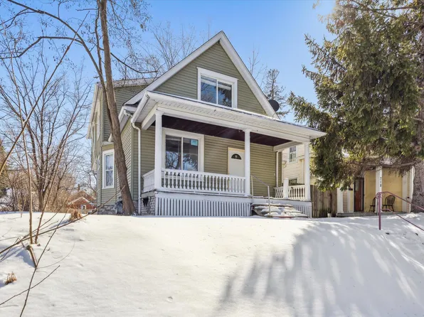 722 Geranium Ave E, Saint Paul, MN 55106