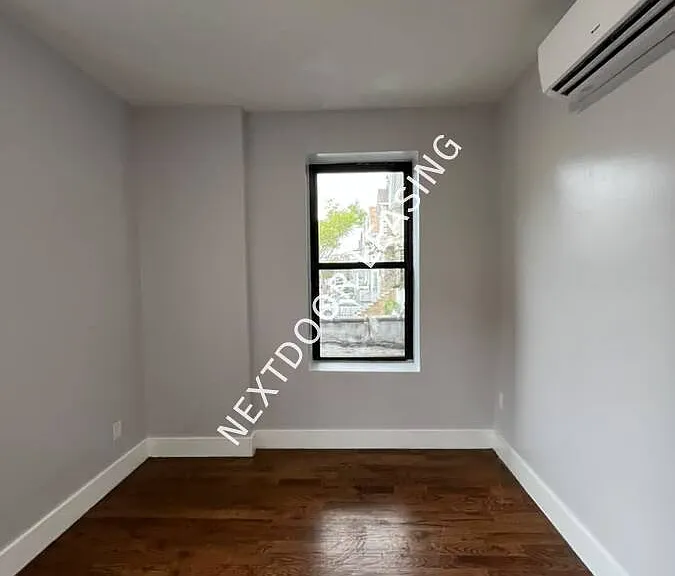 233 Martin Luther King Dr #2 — Photo 7